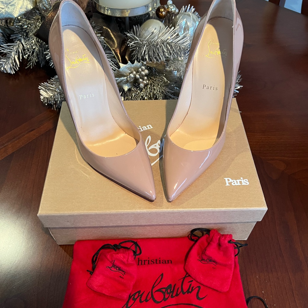 New Christian Louboutin So Kate Pump